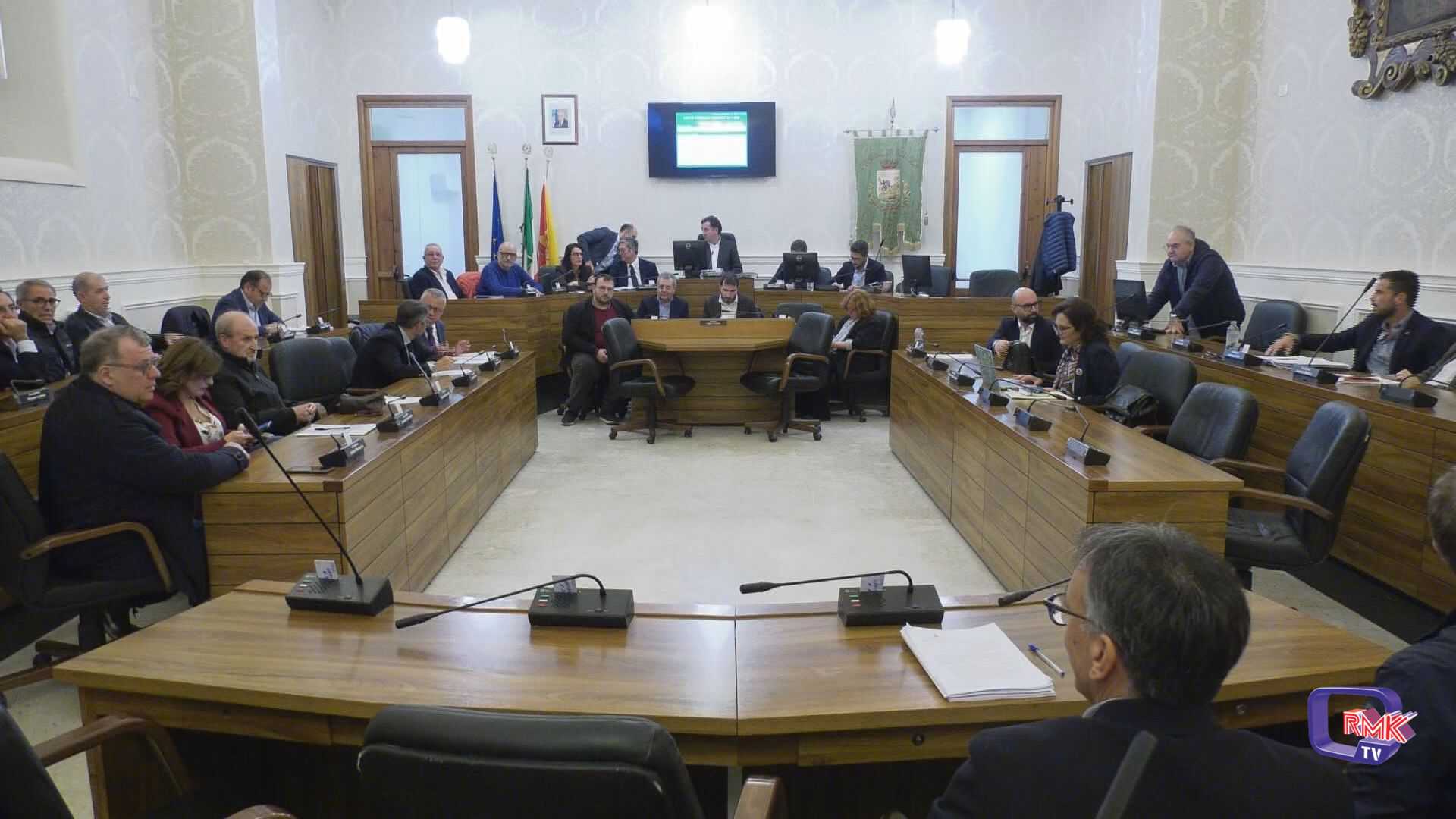 Consiglio comunale, al via stasera la maratona per approvare il Bilancio